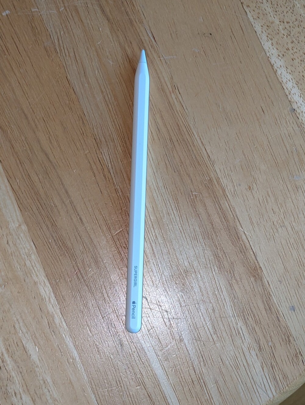 Apple Pencil White Tablet Stylus - Sleek Hexagonal Design